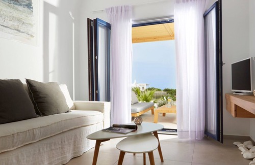 Exo Gialos Villa | R 1473 Ammos Amor Hideaway Villas