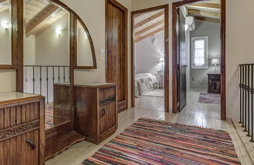 Kavvadades Casa | R 3098 Farm House