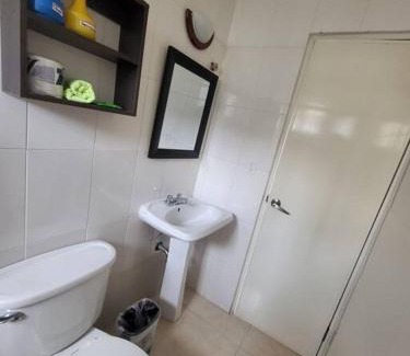 El Cangrejo Apartamento | R.7-7 Lindo estudio de 2 recámaras, zona turística