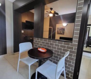 El Cangrejo Apartamento | R.7-7 Lindo estudio de 2 recámaras, zona turística