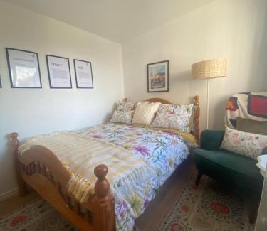 Londonderry Cabina | R and B Cosy Cabin