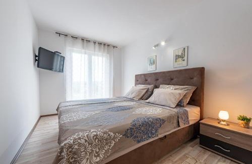 Sveti Filip i Jakov Casa | R&B Family Apartments
