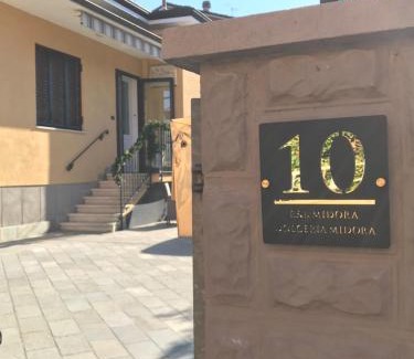 Montale Casa | R&B MiDora Montale