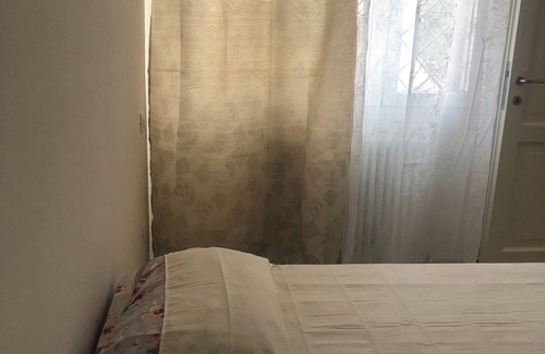 Montale Cama Y Desayuno | R&B MiDora Montale