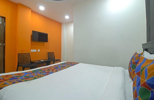 Hyderabad Casa | R D CONVENTION AND LUXURY ROOMS