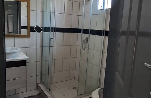 Kasane Casa | R&H Guest House