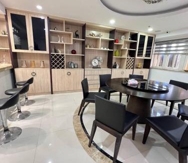 Paranaque Hotel | R&R Entire Rental Unit