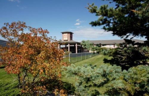 Camrose Hotel | R&R Inn & Suites