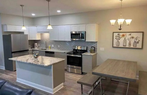 Chapin Casa | R&R Lake House