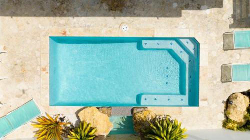 El Combate Apartamento | R&V Combate Beach House 1 with Pool