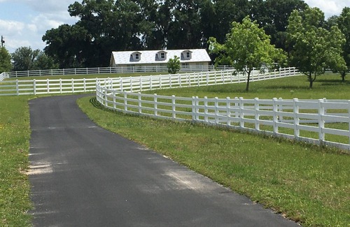 Citra Alquiler De RV | R/V spots on working horse farm $85 per night/$850 dollars per mo