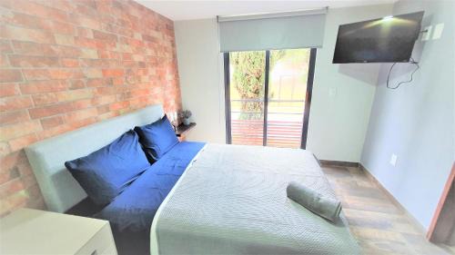 Ciudad López Mateos Apartamento | R08-C46 STUDIO frente al ITESM CEM Estudiantes Empresas Ejecutivos Turistas Nómadas Familias BIENVENIDOS! UBICACIÓN ESTRATÉGICA 10min Izcalli-15min Esmeralda-20min Sátelite-25min AIFA