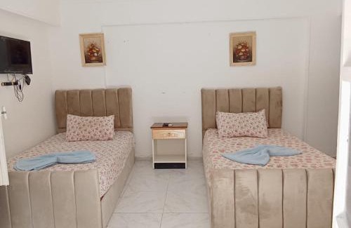 Marina El Alamein Chalet De Esquí | R1 CH21 studio 2 beds poolside garden terrace Green Beach