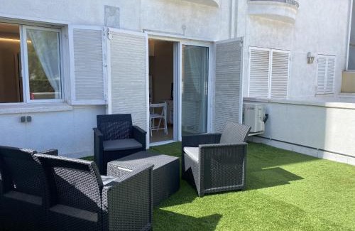 Sant Salvador Apartamento | R126 Beachfront Apartment Sant Salvador