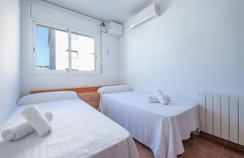 Calafell Casa | R140 Manila Resort Jardin