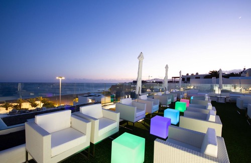 Puerto del Carmen Apartamento | R2 Bahía Kontiki Beach Apartments