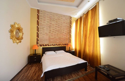 Verkhnie Misto Apartamento | R25 in Київ