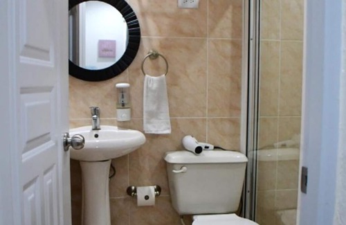 Samana Hotel | R3-COZY 1 BED HOTEL ROOM IN SAMANA WITH POOL