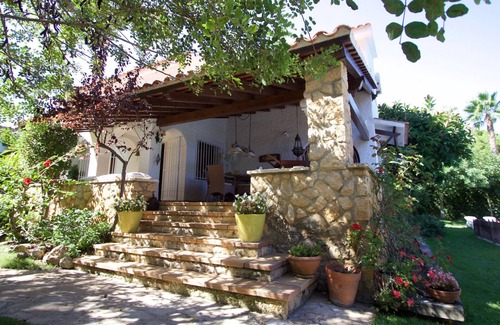 El Roc de Sant Gaieta Villa | R44 Magnifica villa para 12 con gran jardin y piscina 600m de la playa