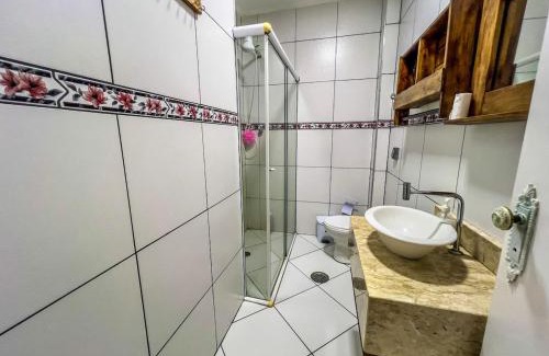 Parque Enseada Apartamento | R5 · Enseada e próximo a praia Eden
