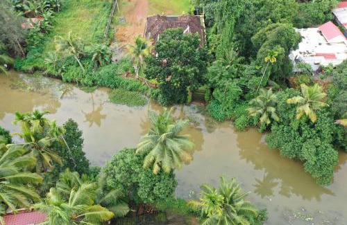 Kumarakom Casa | Ra Ga Riverside - 2 Bedroom Retreat
