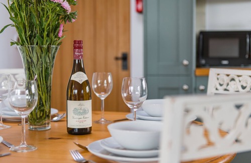 Martin Casa | Rabbit Hole, East Studdal