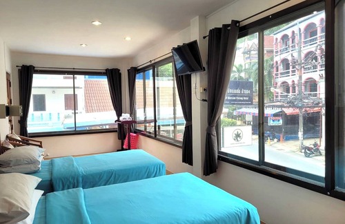 Nanai Road Hotel | Rabbit Mansion Patong Hotel