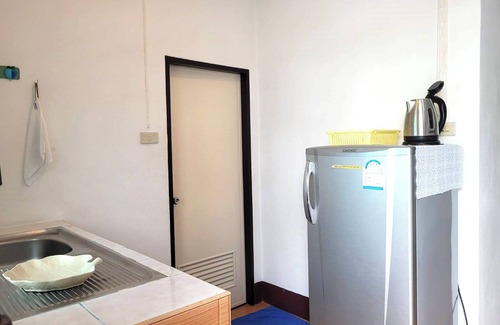 Nanai Road Hotel | Rabbit Mansion Patong Hotel
