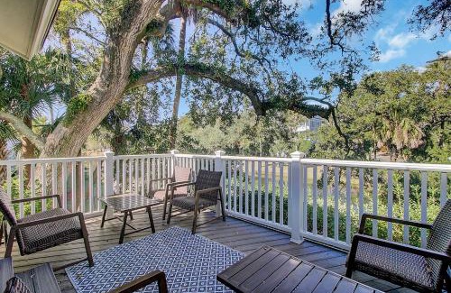 Twin Oaks Casa | Racquet Club 24 by Wild Dunes, in Resort Core
