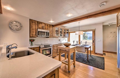 Park Meadows Casa | Racquet Club Condo - 2 Miles to PC Mountain!