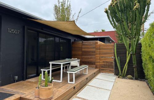 Mar Vista Casa | Rad Stay Open Concept House in Mar Vista