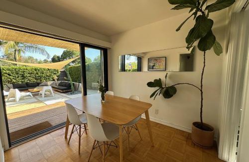 Mar Vista Casa | Rad Stay Open Concept House in Mar Vista