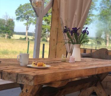 Borne Sulinowo Casa | Radaczowa Chatka
