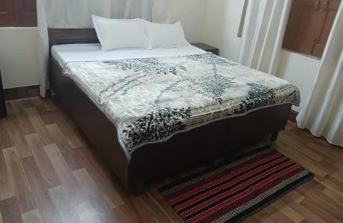 Sigra Casa | Radha Raman Guest House