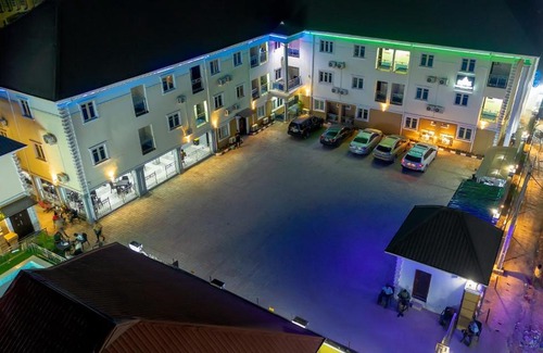Ikotun Hotel | Radiant Hotel and Suites