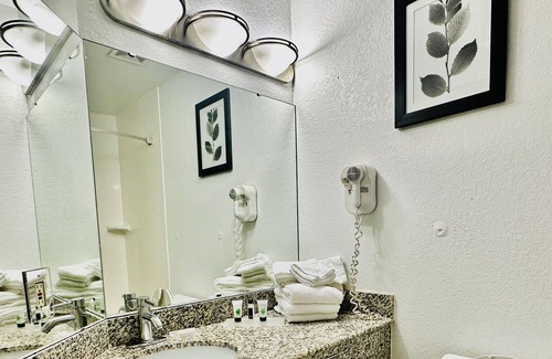 Murfreesboro Hotel | Radiant Inn & Suites