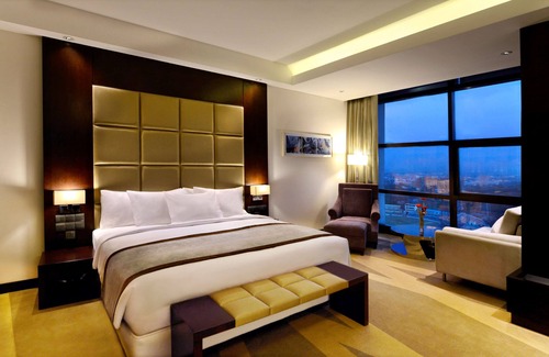 Chittagong Hotel | Radisson Blu Chattogram Bay View