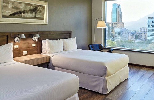 Apoquindo Hotel | Radisson Blu Plaza El Bosque Santiago