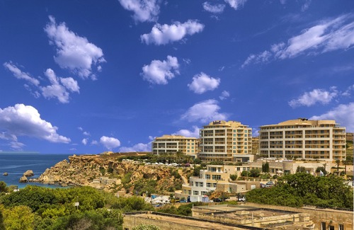 Għajn Tuffieħa Hotel | Radisson Blu Resort & Spa, Malta Golden Sands