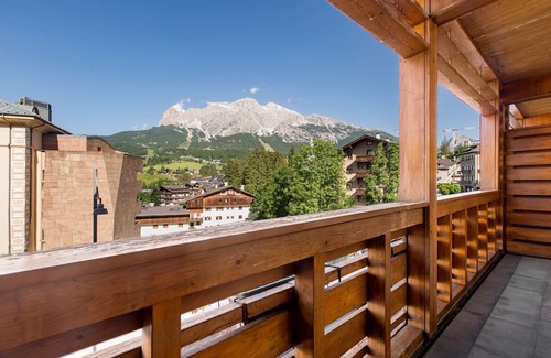 Cortina d'Ampezzo Casa | Radisson Residences Savoia Palace Cortina d’Ampezzo
