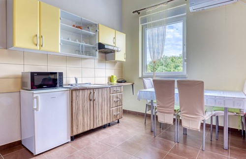 Polje Casa | Radmila by Interhome
