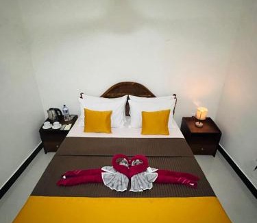 Daluwakotuwa Hotel | Rael Residence