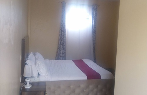 Ngong Hotel | Raf' Rafreel Hotel