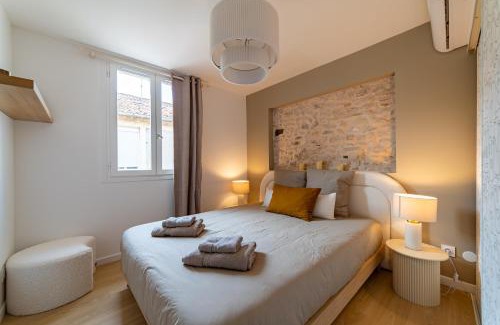 Faubourg Apartamento | Raffinement Romain Cœur de Nimes Lumineux