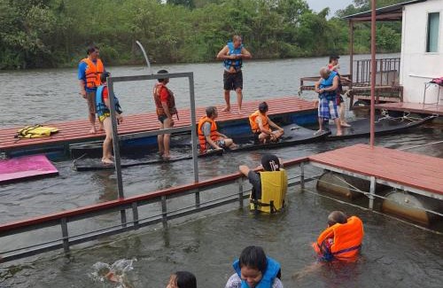 Ban Kao Alquiler De Eote | Raft House Bansuan Maenam