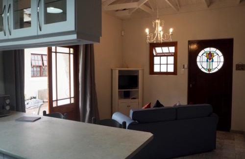 Plumstead Apartamento | RAFTERS COTTAGE