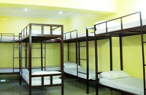 Kayamkulam Hotel | Raga Residency