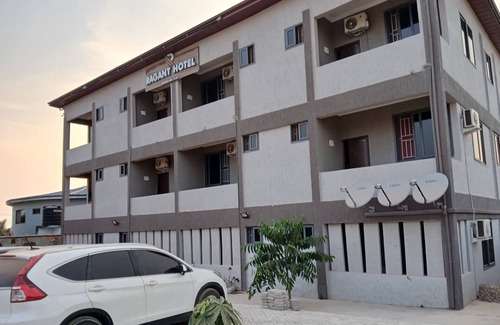 Cape Coast Cama Y Desayuno | RAGANT HOTEL