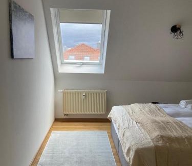 Erfurt Apartamento | RAHA Apartments - Ihr Rückzugsort mit Panoramablick - HBF - Vollausstattung - Privat Parkplatz