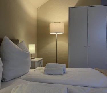 Erfurt Apartamento | RAHA Apartments - Ihr Rückzugsort mit Panoramablick - HBF - Vollausstattung - Privat Parkplatz